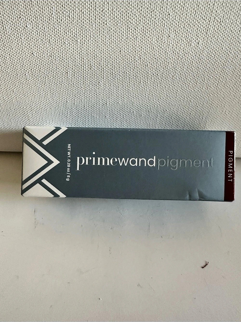 PrimeWand Pigment Makeup